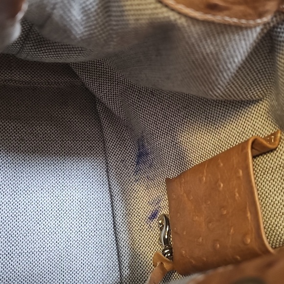 Dooney And Bourke Tan Leather Drawstring Bucket Bag - Picture 4 of 9